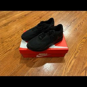 NEW Men’s Nike Air Max Bolt Black Running Shoes